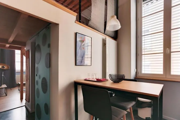 Appartement GuestReady - Charming Croix-Paquet Loft Fits 2 à Lyon 0*,  France